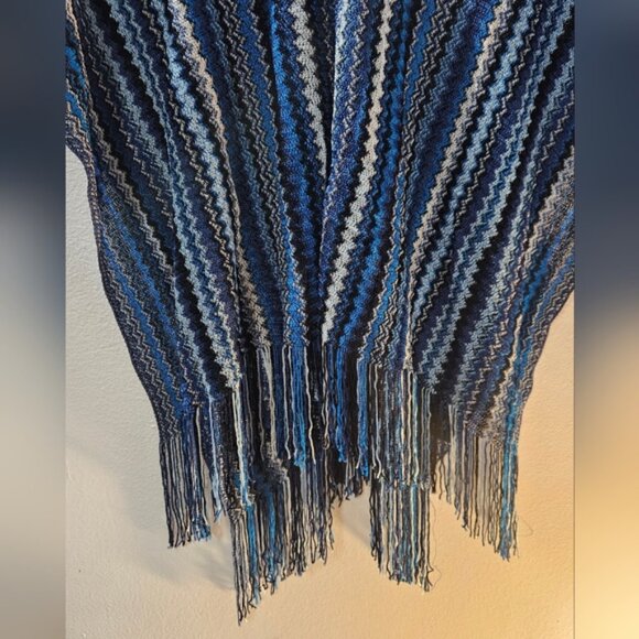 Missoni Shawl - Picture 3 of 7